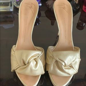 Giuseppe Zanotti design